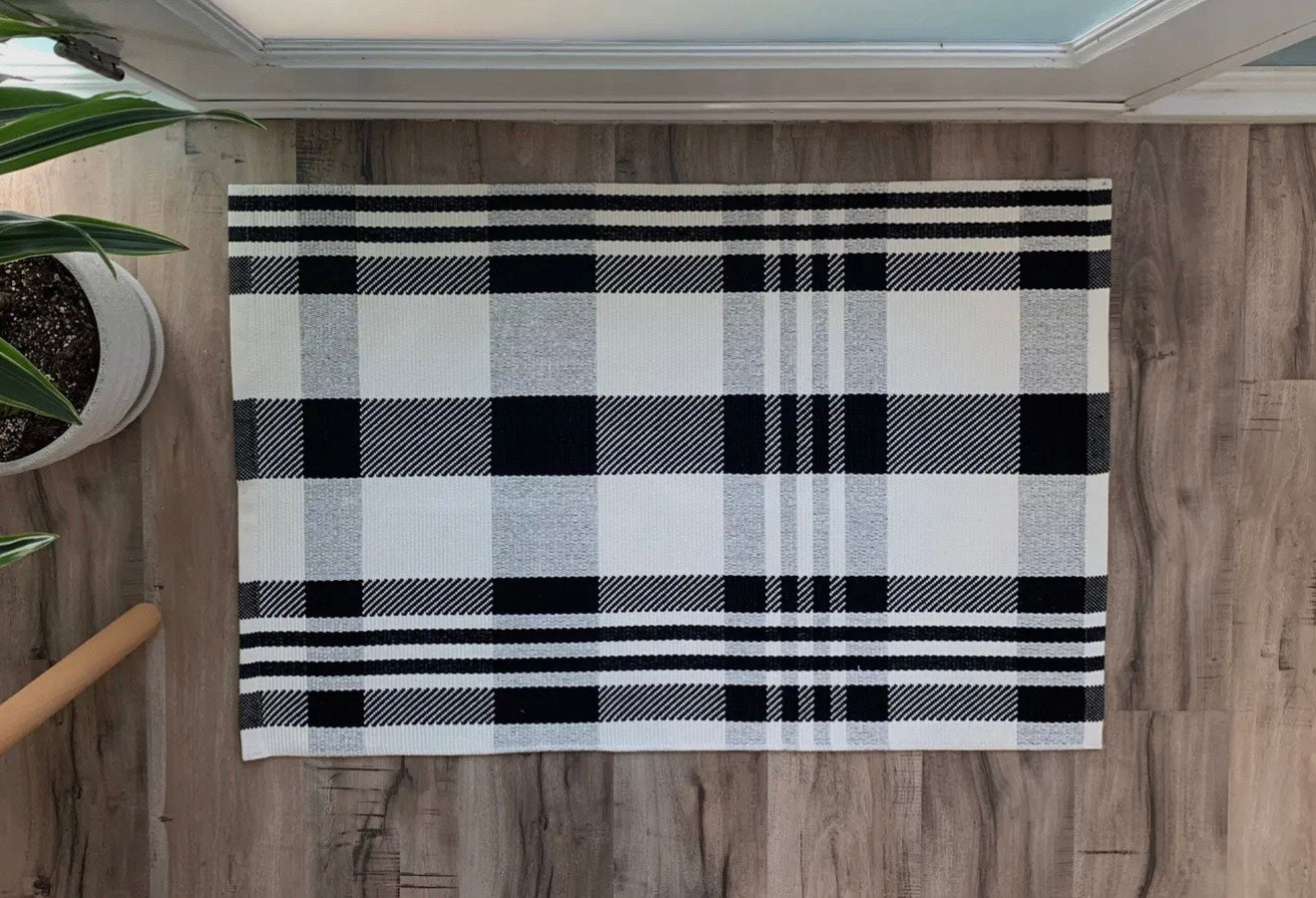 Buffalo Plaid Accent Rug